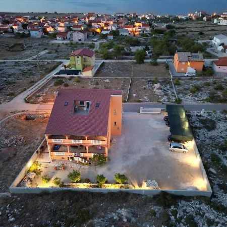 Kameni Put Ražanac Exterior foto