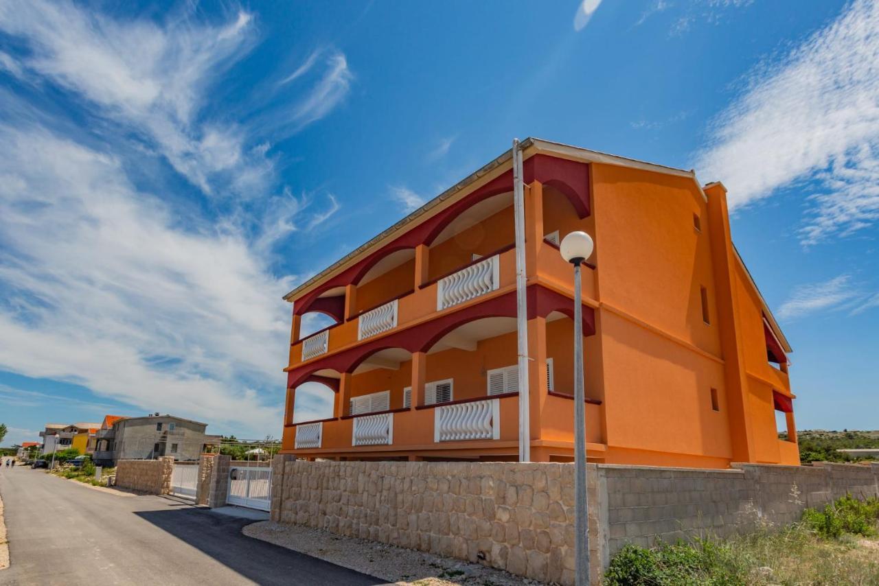 Kameni Put Ražanac Exterior foto